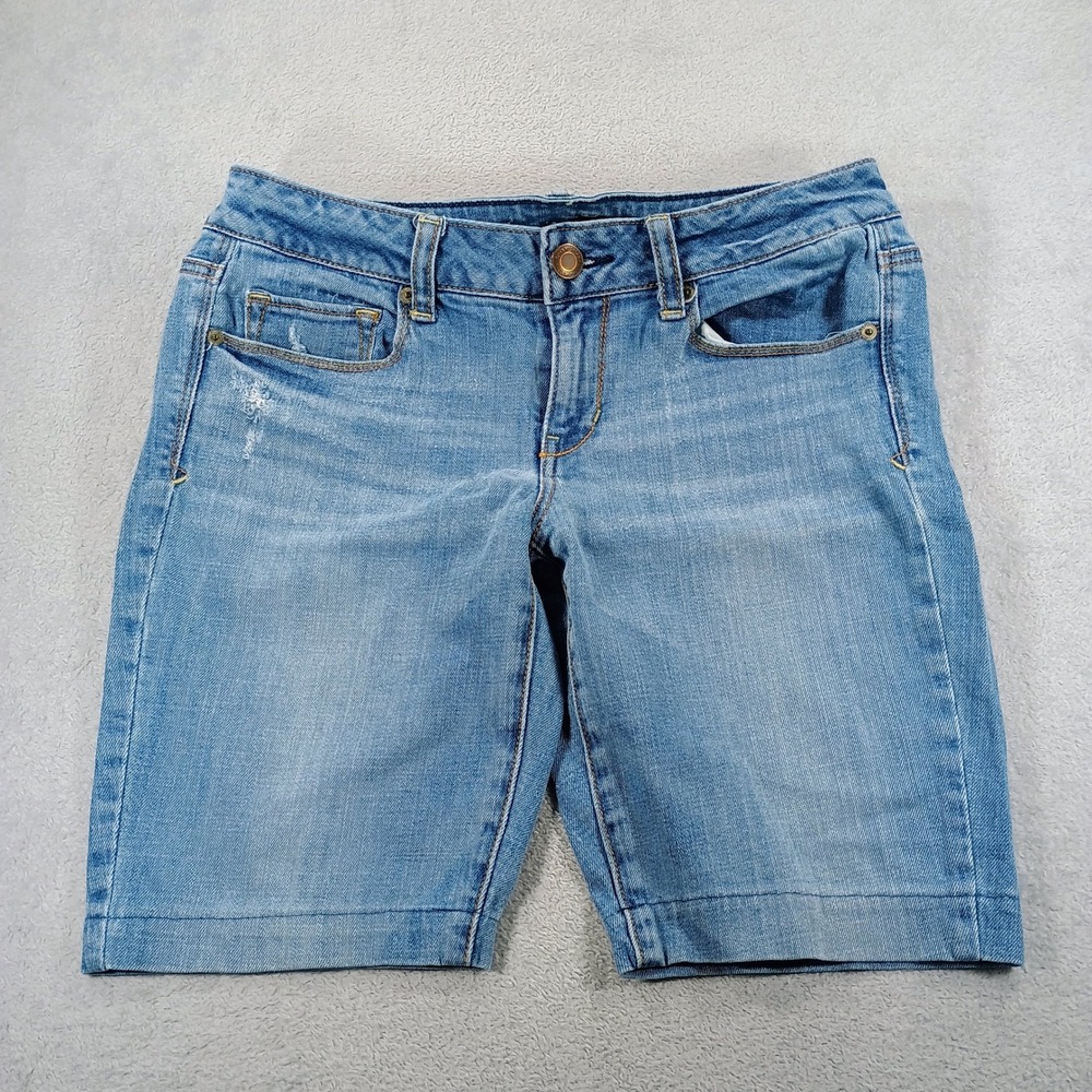 American Eagle Womens Skinny Shorts Light Wash Size 10 Sequin Pocket Detail
